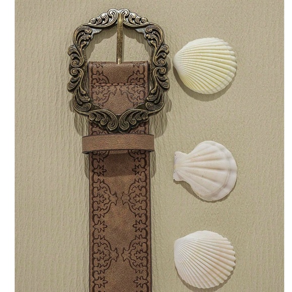 Luxe Vegan Leather Brown Vintage Style Belt - Picture 5 of 6